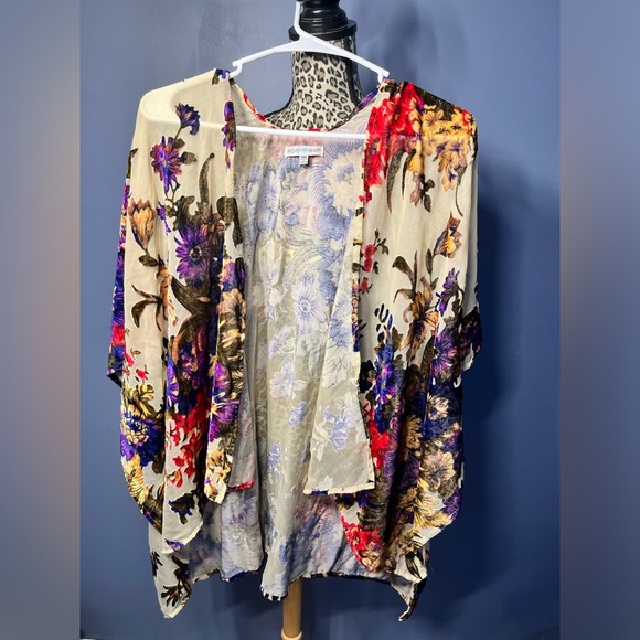 Woven Heart limited mesh and velvet kimono coverup - Picture 2 of 6